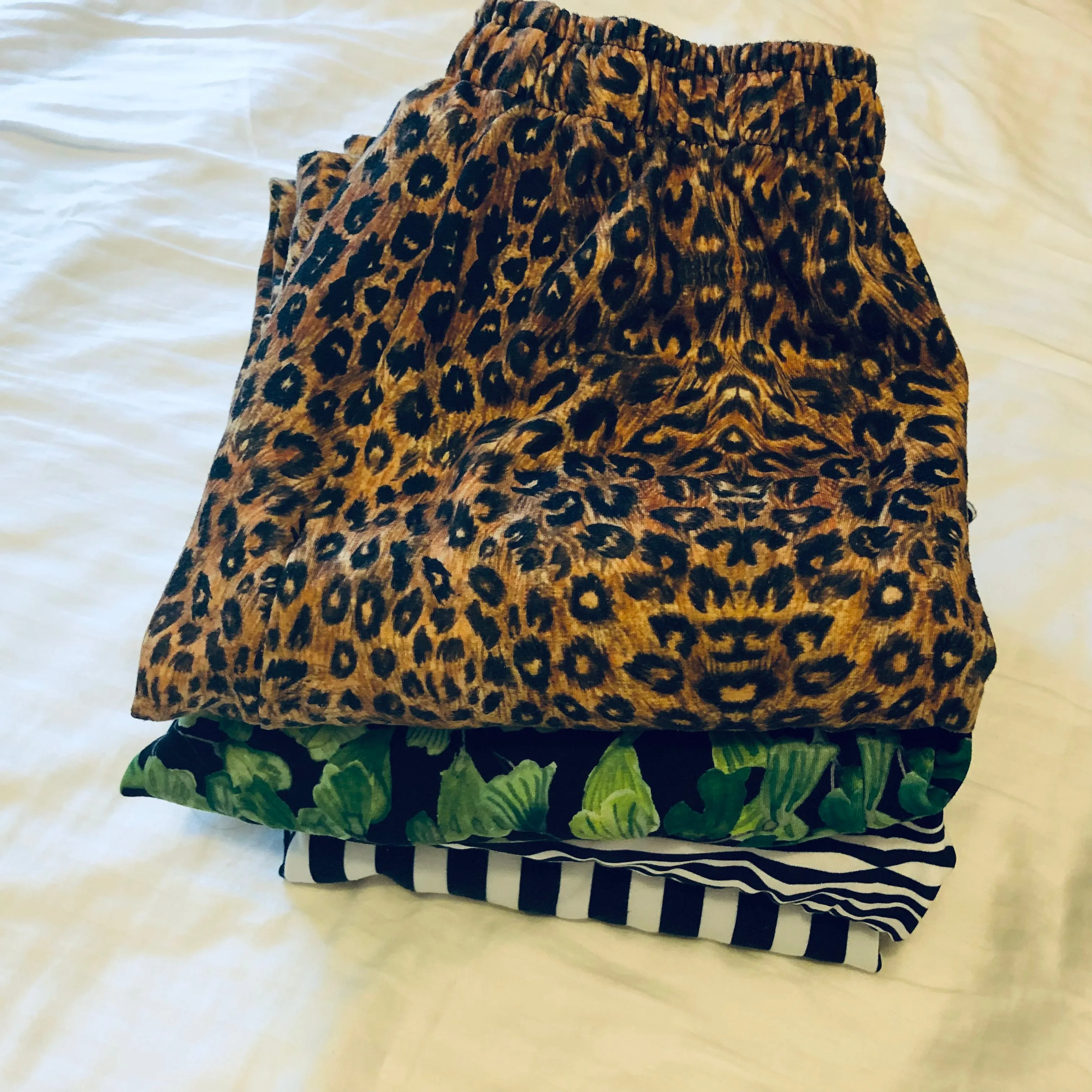 Brown Leopard Women's Joggers, Animal Print Skinny Ladies Sweatpants Soft Pants-Made in EU