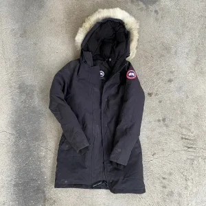 Canada Goose Victoria Puffer Jacket Size XS