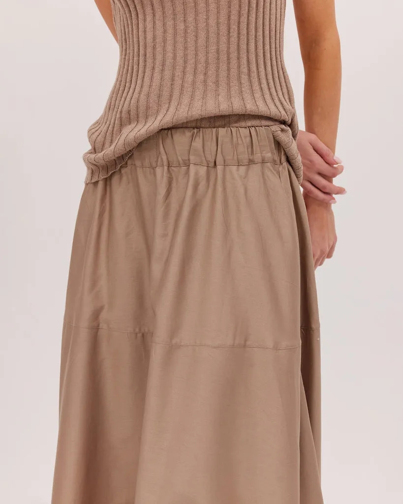 CLOTH & CO - The Maxi Skirt PRALINE