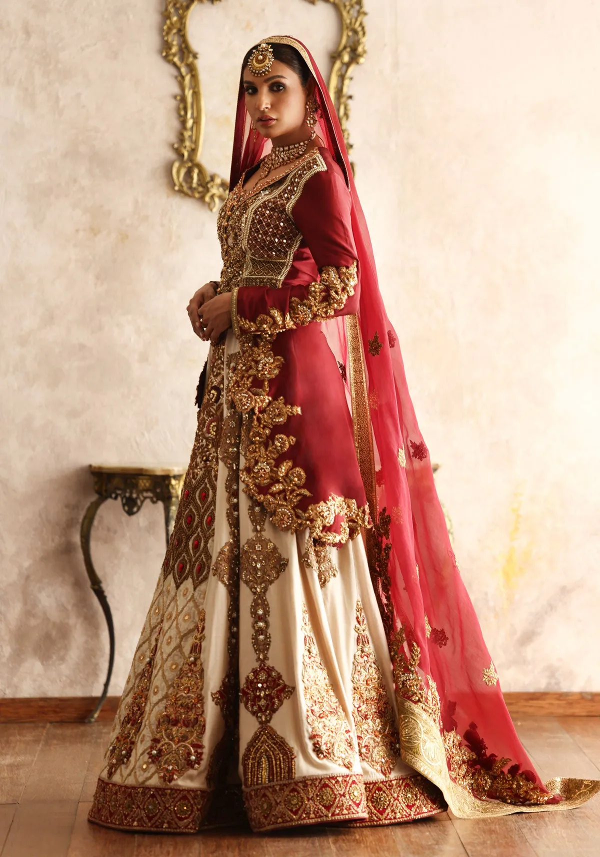 Modern Luxury Mughal Majesty