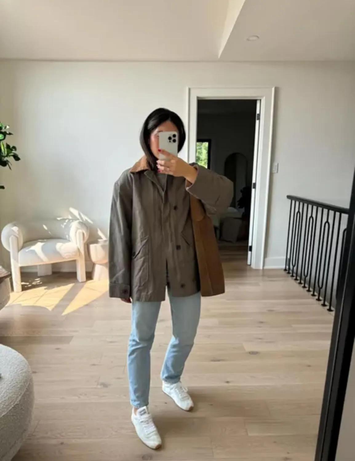 Womens Oversized Barn Jacket Lightweight Button Down Canvas Jacket Corduroy Collar Fall Fashion 2025 Trendy Outwear